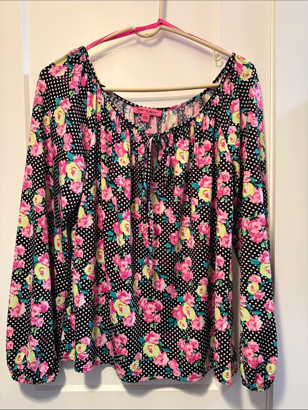 Betsey Johnson Women's Floral Peasant Top Pink & Yellow Blooms size M